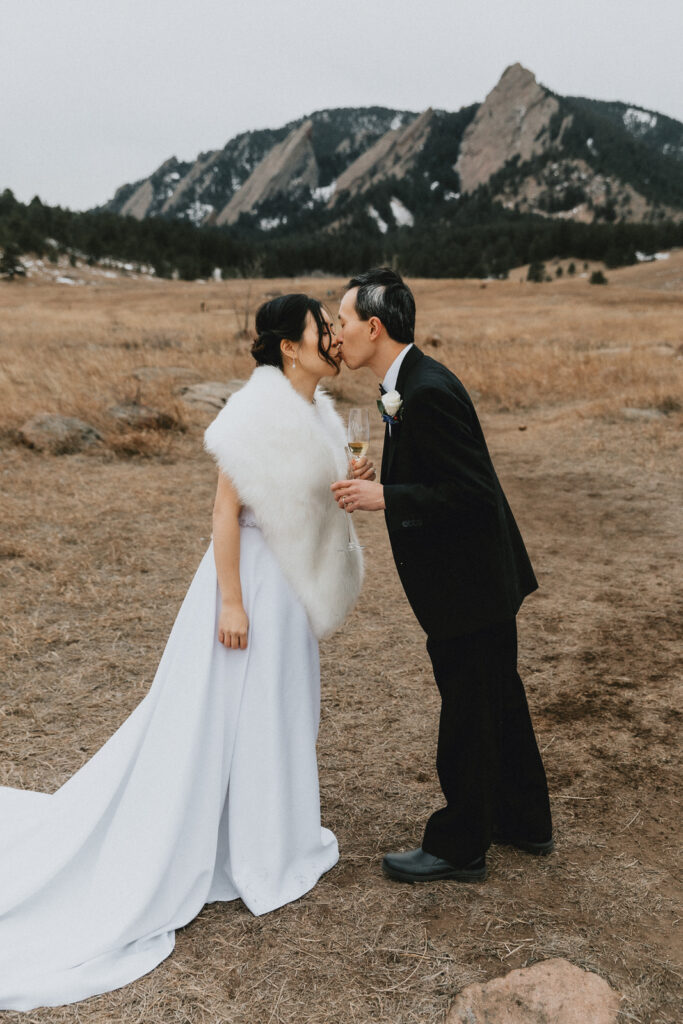 Couple kissing at their Chautauqua Park elopement near Denver